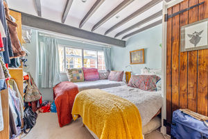 Photo 17- click for photo gallery